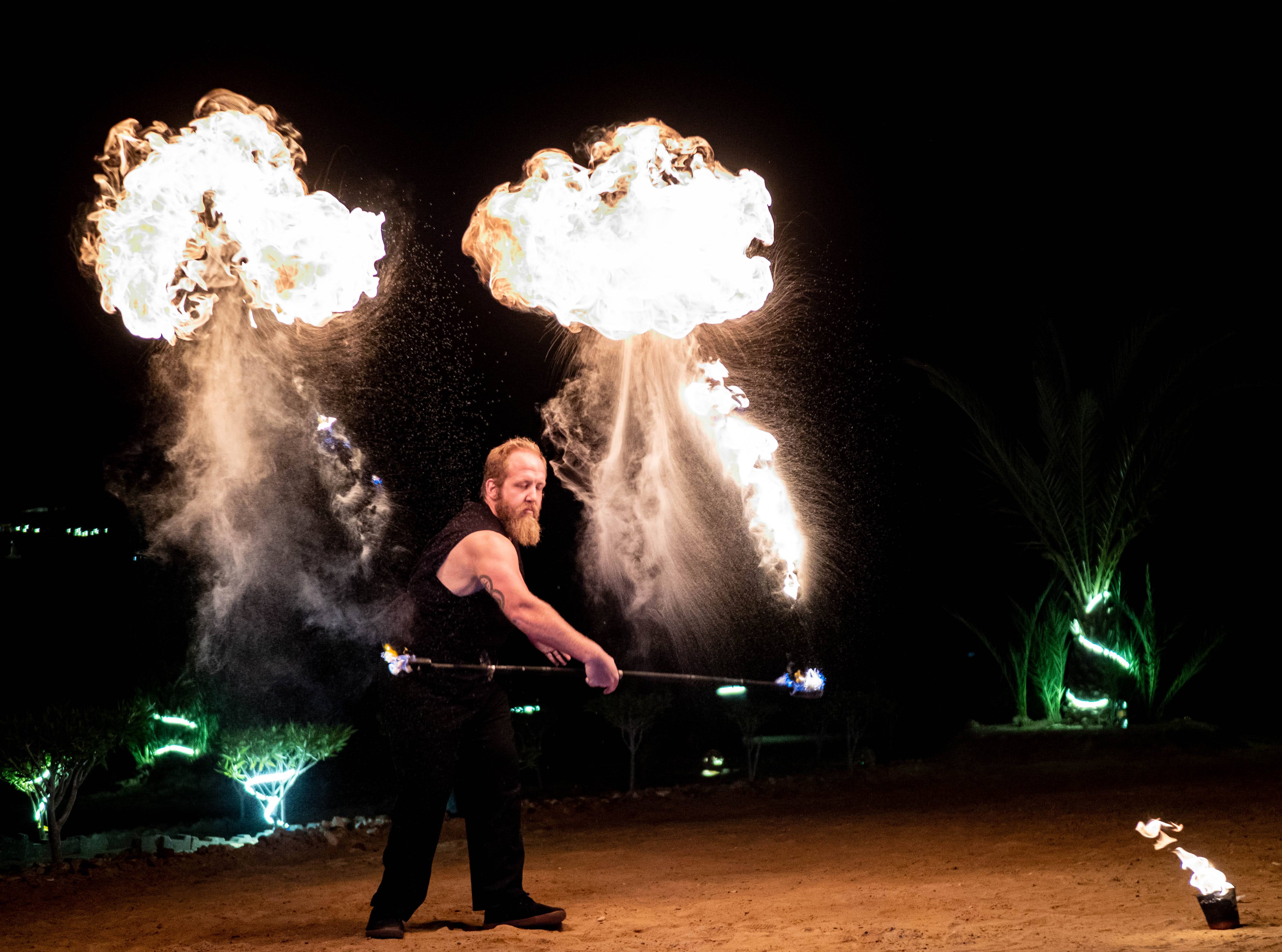 מגזימוס מלהטב באש